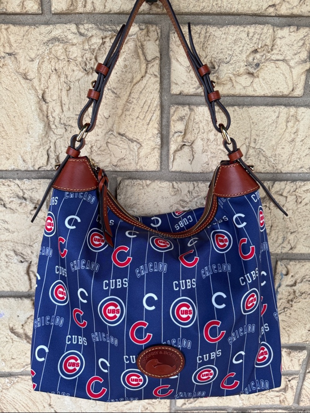 Dooney & Bourke Chicago Cubs Game Day Hobo Bag Large Erica NWT Limited Sold Out - Picture 2 of 14